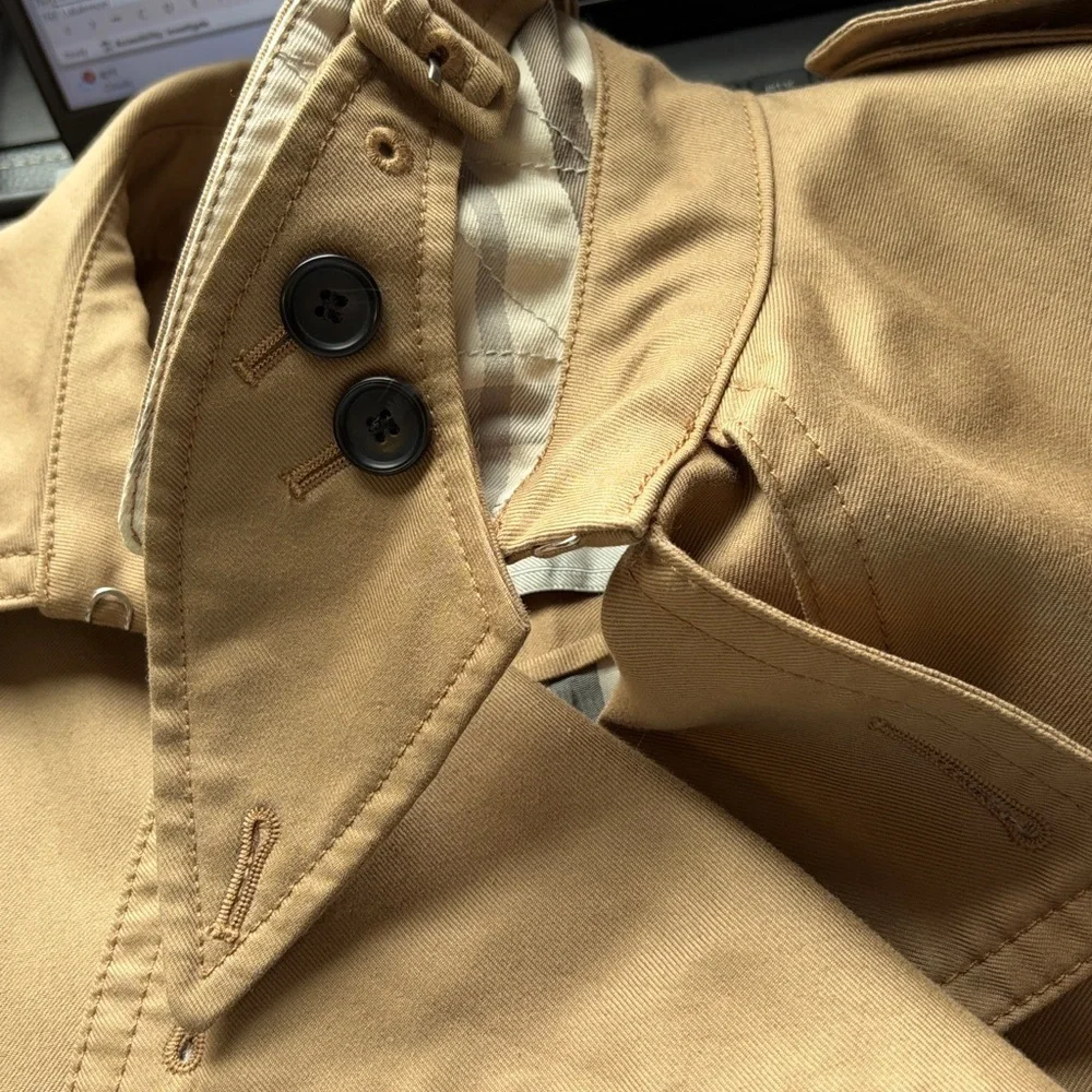 Coach Signature Lapel Short Trench Coat tan khaki  Striped Liner Designer sz XS